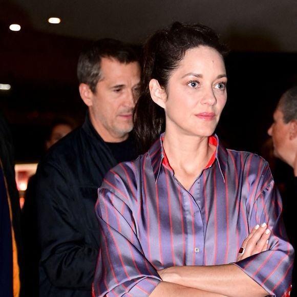 portée par la performance de son ancienne compagne.

Marion Cotillard et Guillaume Canet lors de la présentation du film "Karma" de G. Canet au Pathé Bellecour lors de la 18ème édition du festival Lumières à Lyon le 14 octobre 2026. © Romain Doucelin / Bestimage