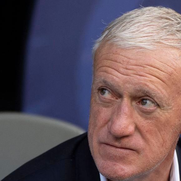 Didier Deschamps lui-même affirme avoir "toujours beaucoup de respect pour Zizou" en raison de leur histoire commune et de son parcours.

Didier Deschamps lors du match des huitièmes de finale de la Coupe du Monde de la FIFA 2026 entre la France et le Paraguay au Philadelphia Stadium (Lincoln Financial Field), à Philadelphie, Pennsylvanie, États-Unis, le 4 juillet 2026.

© Elyxandro Cegarra/Psnewz/Bestimage