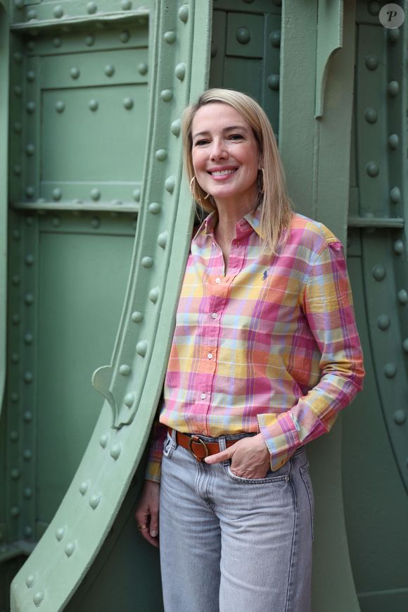 Sidonie Bonnec lors du 5ème festival du Livre de Paris au Grand Palais à Paris, France, le 18 avril 2026. Les 17, 18 et 19 avril 2026, le Festival du livre de Paris célébrera les livres et la lecture, sous toutes ses formes, pour tous les publics. © Denis Guignebourg/BestImage