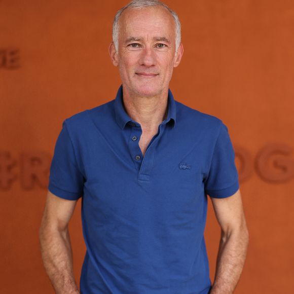 Gilles Bouleau - Célébrités au village des Internationaux de France de tennis de Roland Garros 2024 à Paris le 7 juin 2024.  © Jacovides-Moreau/Bestimage