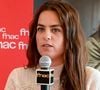 Dans ce contexte de fragilité, il accuse sa sœur Anouchka d’avoir profité de sa position en Suisse pour influencer la gestion des affaires familiales. 

Exclusif - A l'occasion du 78ème Festival International du Film de Cannes et dans le cadre de la 21ème édition de "Cannes fait le Mur ", Anouchka Delon, le Humann Prize et la Mairie de Cannes s'unissent à la FNAC pour rendre un hommage à l illustre acteur français Alain Delon à travers une exposition de photos "Delon & Elles" dans toute la ville de Cannes le 15 mai 2025. © Lionel Urman/Bestimage