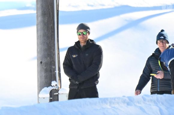 Vancouver, CANADA - Le prince Harry, duc de Sussex, et Meghan, duchesse de Sussex, assistent à un événement de tubage aux Jeux Invictus de 2025, en février 2025.

Backgrid UK/ Bestimage