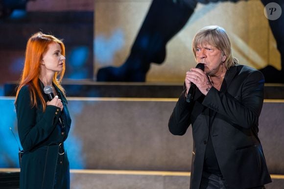 Exclusif - Le chanteur Renaud (Renaud Séchan) et Axelle Red - Tournage de l'émission "Merci Renaud" dans les studios de la Plaine Saint-Denis le 15 novembre 2016, qui sera diffusée le samedi 17 décembre 2016 en prime time sur France 2. © Cyril Moreau / Bestimage