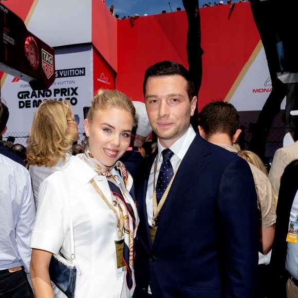 Ils ont récemment décidé de franchir un grand pas dans leur relation

Jordan Bardella avec sa compagne la princesse Maria Carolina de Bourbon-Deux-Siciles assistent au Formula 1 Louis Vuitton Grand Prix de Monaco 2026 le 7 juin 2026. © Olivier Huitel/Pool Monaco/Bestimage