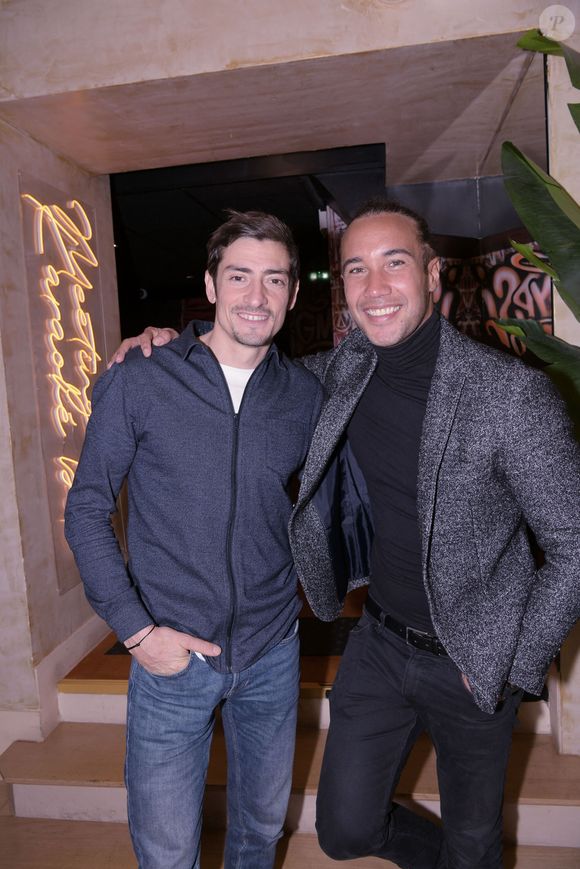 Selon Laurent, même si ce sera très difficile pour son copain Claude, il a toutes ses chances...


Exclusif - Claude Dartois et Laurent Maistret de Koh-Lanta à la soirée du "Dimanche soir" au Gypsi Motel à Paris, France, le 5 décembre 2021. © Rachid Bellak/Bestimage