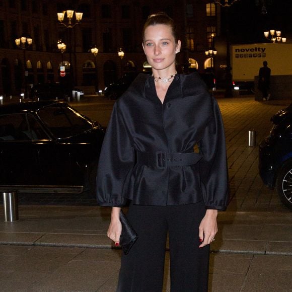 Ilona Smet est arrivée au défilé de mode Messika - Kate Moss High Jewelry lors de la semaine de la mode à Paris le 03 octobre 2021 à Paris, France. Photo by Nasser Berzane/ABACAPRESS.COM
