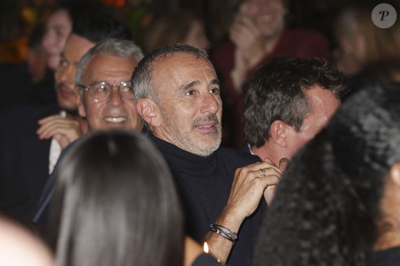 Elie Semoun lors de la soirée Omar Harfouch "Dîner chez Maxim's" à Paris le 9 octobre 2024.
Le dîner organisé par O.Harfouch était pour remercier les célébrités venues à son magnifique concert “Concerto pour la paix”, au théâtre des Champs Elysées le 18 septembre 2024.
O.Harfouch va partir pour une tournée mondiale du Concerto qui comprend le Vatican, l’Opéra de Dubaï et New York .

© Perusseau / Tribeca / Bestimage