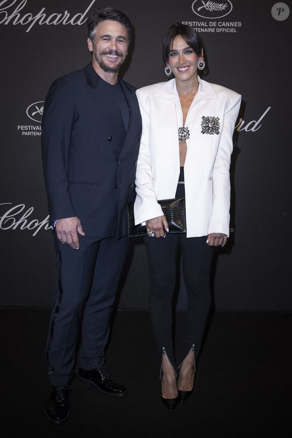 James Franco et sa compgne Izabel Pakzad - Photocall du dîner "Chopard Universe 2025" à l'aéroport de Mandelieu lors du 78ème Festival International du Film de Cannes le 19 mars 2025. © Olivier Borde/Bestimage