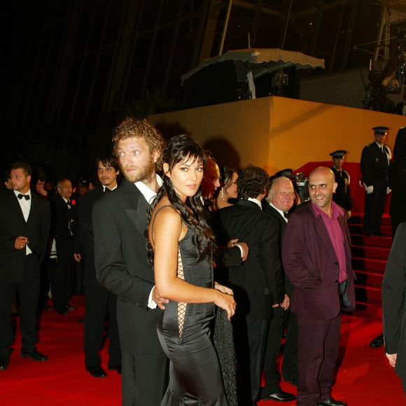 Archives - Vincent Cassel et Monica Bellucci et Vincent Cassel lors de la montée des marches du film ''Irréversible'' pendant le 55ème Festival de Cannes, le 24 mai 2002. ©Frédéric Piau/Bestimage