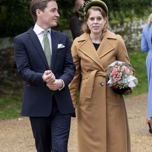 La princesse Beatrice d'York, son mari Edoardo Mapelli Mozzi - La famille royale britannique se rend à la messe de Noël à Sandringham le 25 décembre 2024 © GOFF INF / BESTIMAGE