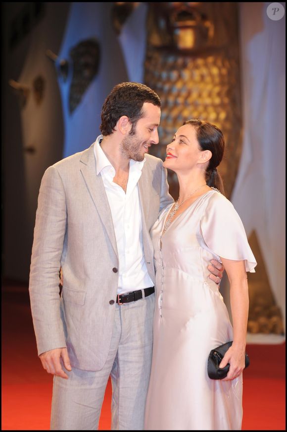 L'enfant qu'il a accueilli avec son ex-femme Emmanuelle Béart.

Michaël Cohen et sa femme Emmanuelle Béart au Festival de Venise 2008
SGP / BESTIMAGE