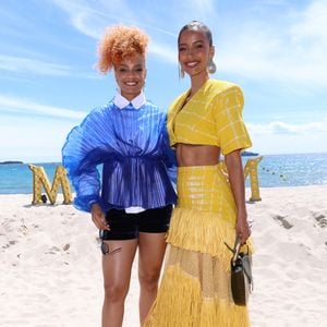Alicia Aylies et Flora Coquerel au défilé Magnum sur la plage Magnum Cannes à l'occasion du 79ème Festival International du Film de Cannes, le 14 mai 2026.

Photo : Denis Guignebourg / Bestimage
