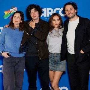 Sophie Mas, Ugo Bienvenu, Natalie Portman et Felix de Givry - Avant-première du film d'animation "Arco", produit par N.Portman à l'UGC Ciné Cité Bercy à Paris, le 12 octobre 2025.
© Julien Sarkissian / Bestimage