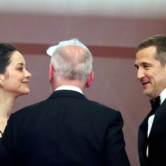 Thierry Frémaux, Marion Cotillard et Guillaume Canet - Descente des marches du film « Karma » lors du 79ème Festival International du Film de Cannes, le 15 mai 2026. © Jacovides-Moreau / Bestimage