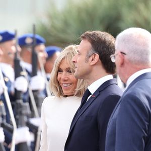 Cérémonie de départ du Président de la Républiquefrançaise Emmanuel Macron et sa femme la Première Dame Brigitte Macron en présence de Aziz Akhannouch, chef du gouvernement du Maroc à l'aéroport de Salé au nord de Rabat le 30 octobre 2024. © Dominique Jacovides/Bestimage