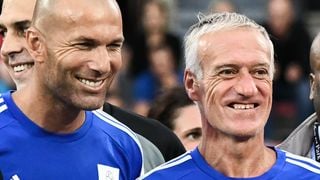 Zinedine Zidane nouveau sélectionneur de l'équipe de France : quels sont vraiment ses rapports avec Didier Deschamps ?