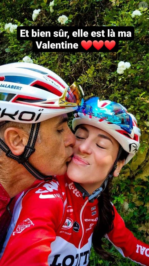 Ils partagent l'amour du sport, de la nature et des animaux

Laurent Jalabert avec sa compagne Marion sur Instagram