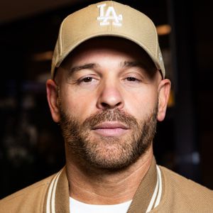 Sur TikTok, Franck Gastambide s’est livré à une confession inattendue, révélant un véritable envahissement de baskets dans son quotidien

Franck Gastambide - Première du film "Le Jour J" à Paris
© Julien Sarkissian/Bestimage