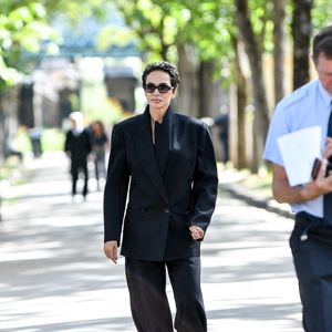 Farida Khelfa aux arrivées des obsèques de Catherine Ringer, la chanteuse des Rita Mitsouko, au cimetière de Montmartre, dans le 18ème arrondissement de Paris, France, le 19 septembre 2026. © Bestimage