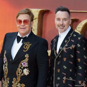 Elton John et son mari David Furnish à la première du film "Le Roi Lion" au cinéma Odeon Luxe Leicester Square à Londres, le 14 juillet 2019.
Agence / Bestimage