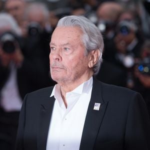 Alain Delon a tourné dans plus de 90 films, dont beaucoup ont marqué l'histoire du cinéma.

Alain Delon - Montée des marches du film "A Hidden Life" lors du 72ème Festival International du Film de Cannes. Backgrid UK/ Bestimage