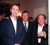 Alexandre défend le travail de son père dans "Le dîner de cons". 

Thierry Lhermitte, Francis Veber et Jacques Villeret à Paris en 1999. © Bestimage