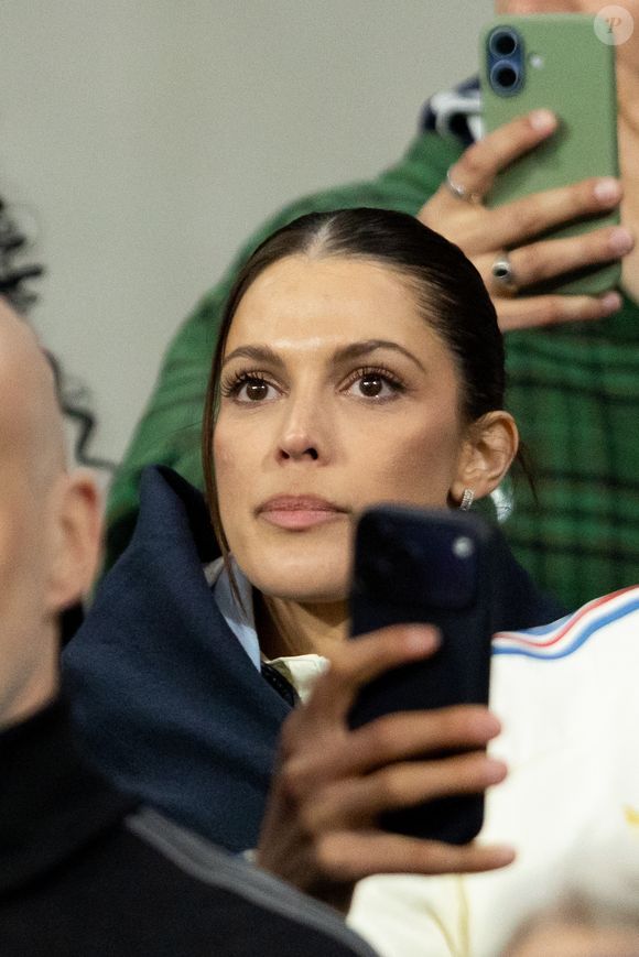 Exclusif - Iris Mittenaere lors du match de rugby du Tournoi des Six Nations France contre Angleterre au Stade de France à Saint-Denis le 14 mars 2026. © AGENCE / BESTIMAGE