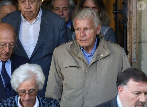 Patrick Poivre d'Arvor lors de la cérémonie d'enterrement de Daniel Bilalian à l'église Saint-Pierre de Neuilly-sur-Seine, près de Paris, France, le 22 mai 2025. Le journaliste, présentateur de journaux télévisés et animateur de télévision français Daniel Bilalian est décédé le 14 mai 2025 à l'âge de 78 ans. Photo par Raphael Lafargue/ABACAPRESS.COM
