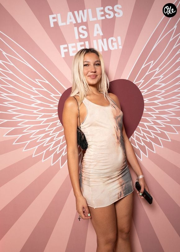 Penelope Medioun au photocall du dîner intimiste organisé par Charlotte Tilbury dans le cadre de l'événement AFF à Paris, France, le 15 septembre 2026. © Pierrick Rocher/BFA.com/Backgrid/Bestimage