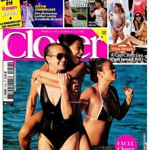 Laeticia Hallyday et ses filles Jade et Joy en couverture du magazine "Closer", numéro du 8 août 2025.