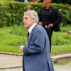 Salvatore Adamo ne veut pas faire "l'album de trop". 

Salvatore Adamo - Arrivées aux obsèques de l'auteure-compositrice-interprète et actrice française Françoise Hardy au crématorium du cimetière du Père-Lachaise à Paris, France, le 20 juin 2024. © Jacovides-Moreau/Bestimage