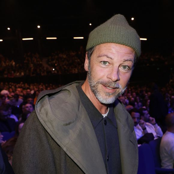 Ému, il confie que cette expérience lui rappelle de nombreux souvenirs de ses débuts dans la comédie musicale.

Christophe Maé lors de la générale du spectacle "Le roi soleil" au Dôme de Paris le 9 décembre 2025.

© Coadic Guirec / Bestimage