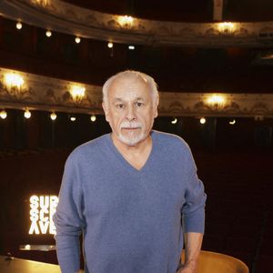 Exclusif - Francis Perrin lors du tournage de "Sur Scène Avec" à Paris le 7 novembre 2024.