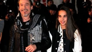 Aël Pagny : Avec ses beaux yeux clairs hérités de sa mère, la jeune artiste prend de plus en plus la lumière, jamais trop loin de son père