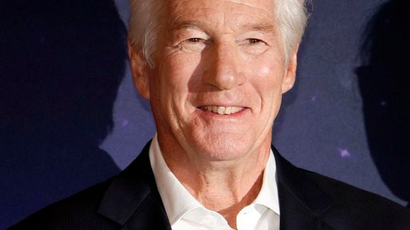 Richard Gere a quitté les Etats-Unis pour un pays limitrophe avec la France, sa femme dévoile des photos de famille avec leurs jeunes enfants