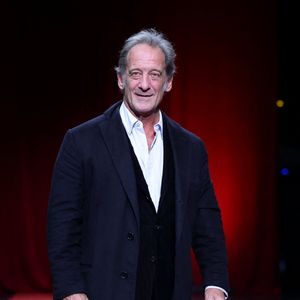 Cela fut un séisme pour lui, en partie  à l'origine de ses tics

Vincent Lindon - Pour la séance de clôture de la 16ème édition du Festival Lumière de Lyon, un hommage tout particulier a été rendu à l'acteur Alain Delon en projetant "Plein Soleil" de René Clément au Halle Tony Garnier, à Lyon, France le 20 octobre 2024. © Dominique Jacovides/Bestimage