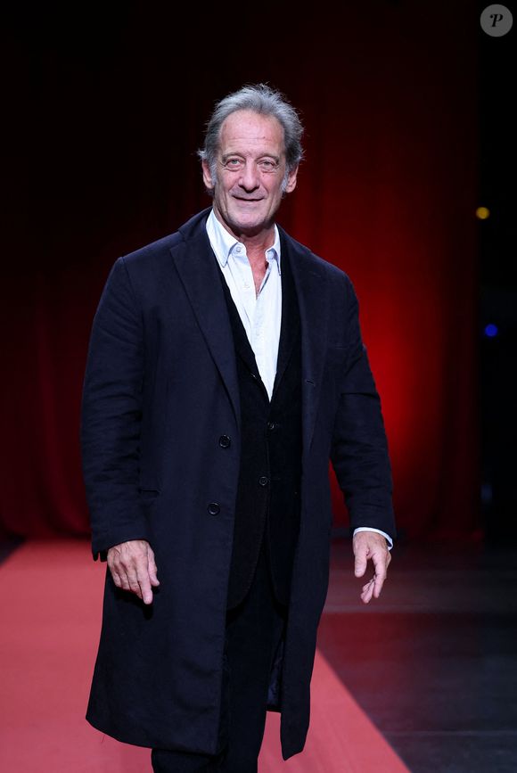 Cela fut un séisme pour lui, en partie  à l'origine de ses tics

Vincent Lindon - Pour la séance de clôture de la 16ème édition du Festival Lumière de Lyon, un hommage tout particulier a été rendu à l'acteur Alain Delon en projetant "Plein Soleil" de René Clément au Halle Tony Garnier, à Lyon, France le 20 octobre 2024. © Dominique Jacovides/Bestimage