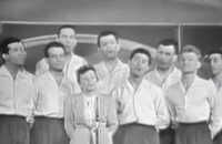 Edith Piaf et Les Compagnons De La Chanson "Les 3 cloches" (live officiel) - Archive INA