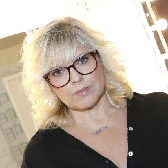 "Bien sûr que ça me pourrit la vie", a confié Laurence Boccolini, épuisée par cette terrible situation qui ne lui laisse pas une seconde de répit.

Exclusif - Portrait de Laurence Boccolini à Paris,  © Cédric Perrin/Bestimage