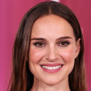 Natalie Portman lors de l'avant-première du film "May December", organisée à l'Academy Museum of Motion Pictures, à Los Angeles.

© Backgrid USA / Bestimage