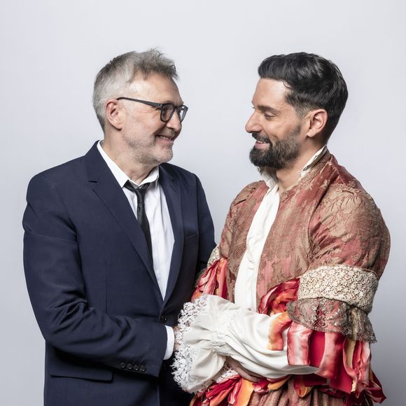 Exclusif -  Laurent Ruquier et son compagnon Hugo Skliris (Manos) - Studio - Enregistrement de l'émission "La chanson secrète", présentée par N.Aliagas et diffusée le 29 décembre sur TF1
© Guillaume Gaffiot-Cyril Moreau / Bestimage