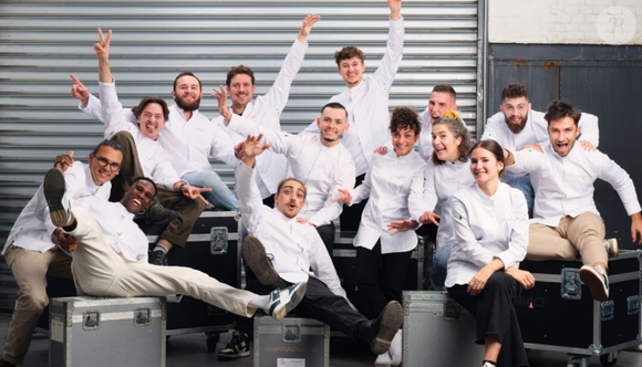 Et surprise : dans l'épisode diffusé mercredi 9 avril, un participant abandonne.

Les candidats au casting de la seizième saison de "Top Chef", sur M6.