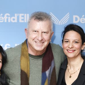 L’animateur se trouvait à la conférence de presse de l'association Défi d’Elles ce 16 janvier

Exclusif - Ly Danh (Directrice Marketing & Communication de Défi d'Elles), Pascal Bataille, Christelle Gauzet (présidente de Défi d'Elles), lors de la conférence de presse de "Défi d'Elles" à l'appartement Club Med de Passy à Paris le 15 janvier 2025.

© Jack Tribeca / Bestimage