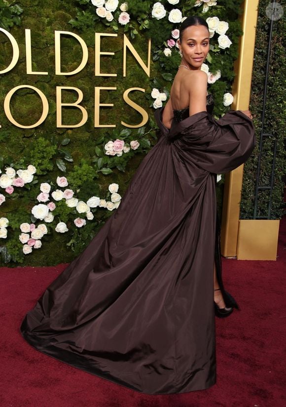 Zoe Saldana lors de la 82ème édition des Golden Globes au Beverly Hilton à Los Angeles, le 5 janvier 2024.