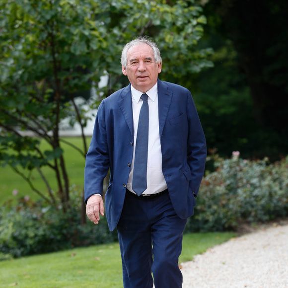 François Bayrou, président du Modem - Le président de la République française E.Macron reçoit les représentants du camp présidentiel à l'Elysée, le 23 août 2024, en vue de nommer le Premier ministre. Le chef de l'Etat doit recevoir les 23 et 26 août 2024 les leaders des formations politiques, avant de désigner le nouveau chef du gouvernement. 
© Christophe Clovis / Bestimage