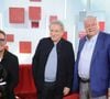 Un numéro qui compte aussi sur le légendaire Fabrice

Exclusif - Julien Courbet et sa fille Lola Courbet, leur chienne Simone, Michel Drucker, Fabrice et Stéphanie Lisicki- Enregistrement de l'émission Vivement Dimanche au studio Rive gauche, presentée par M. Drucker à Paris le 9 septembre 2026, Diffusion sur France 3 le 13 septembre 2026
©Guillaume Gaffiot/Bestimage