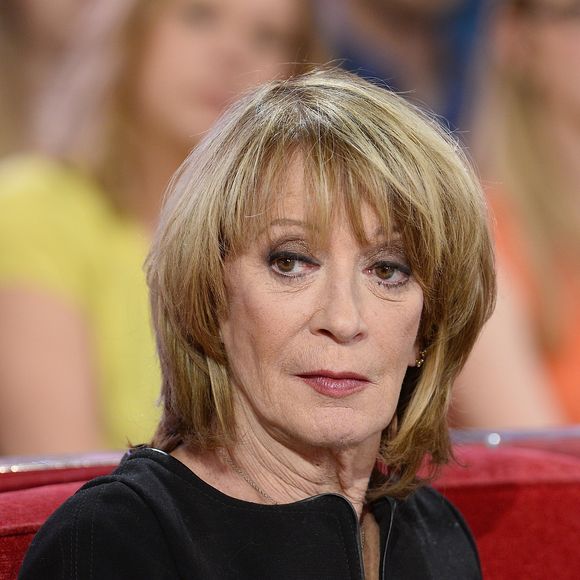 Alice Dona - Enregistrement de l'émission "Vivement Dimanche" à Paris le 1er Avril 2015. L'émission sera diffusée le 05 Avril 2015. Invité principal Sophie Davant.  |Enregistrement de l'émission "Vivement Dimanche" à Paris

COADIC GUIREC / BESTIMAGE