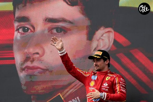Charles Leclerc de Monaco et Ferrari SF-24 célèbrent la troisième place du Grand Prix de Formule 1 Gran Premio del Made in Italy e dell'Emilia-Romagna au Circuit Enzo e Dino Ferrari le 19 mai 2024 à Imola, Italie. ANSA/DANILO DI GIOVANN Je (Crédit Image : © ANSA via ZUMA Press)