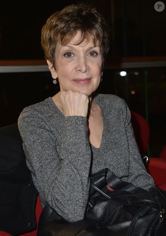 Catherine Laborde lors du lancement de la campagne des Pères Noël verts par le Secours Populaire à la maison de la Radio à Paris, le 7 décembre 2015. 

© Veeren/Bestimage