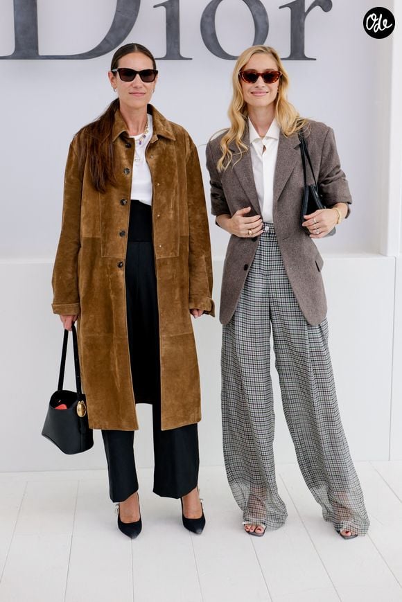 De nombreuses personnalités figuraient également parmi les invités.

Tatiana Santo Domingo, Béatrice Borromeo au photocall du défilé Christian Dior Collection Femme Prêt-à-Porter Printemps/Eté 2027 lors de la Fashion Week de Paris (PFW) au Jardin des Tuileries, à Paris, France, le 29 septembre 2026. © Olivier Borde/Bestimage